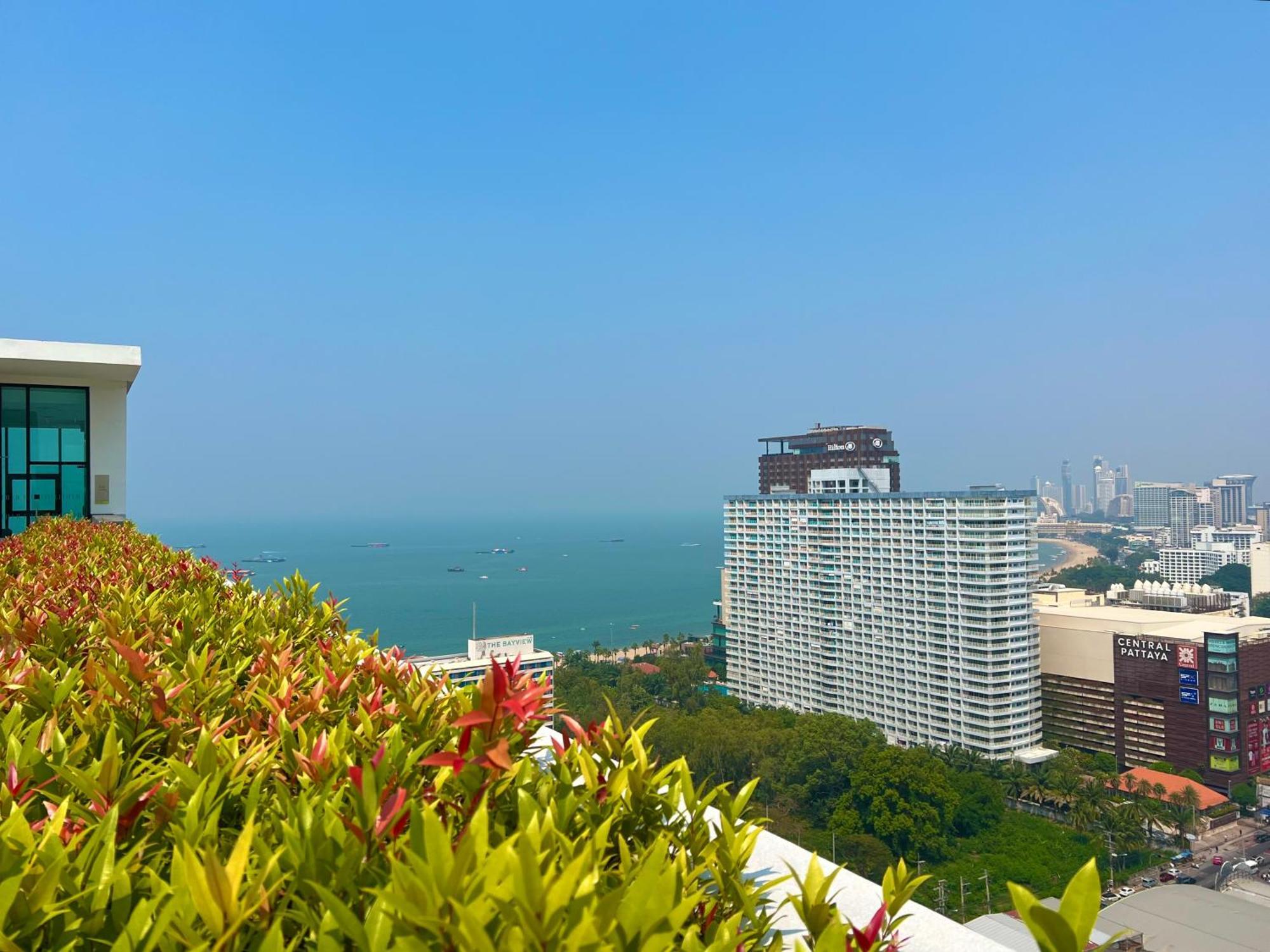 Sea View Pattaya Beach @The Base Central Pattaya Exterior foto